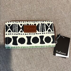 Black and Green Patterned Wallet